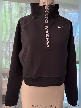 NWT Nike Pro Dri Fit XS Grey 1/2 Zip Cropped Training Top Women’s